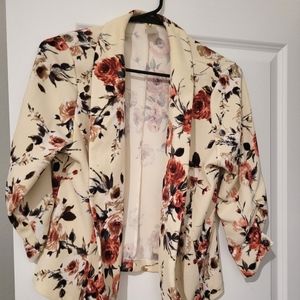 Floral Quarter Length Sleeve Blazer Size-Large